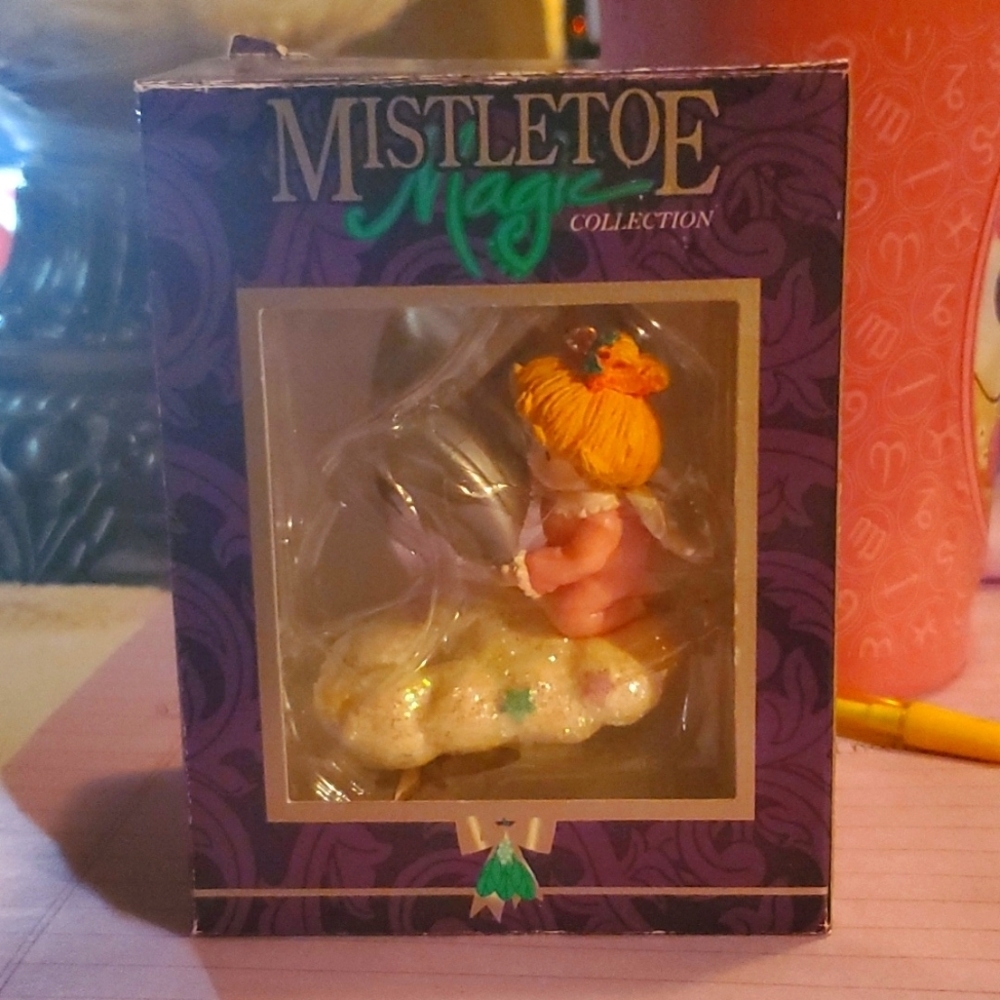 Vintage Christmas Tree Ornament Angel on Cloud w/ Flashlight